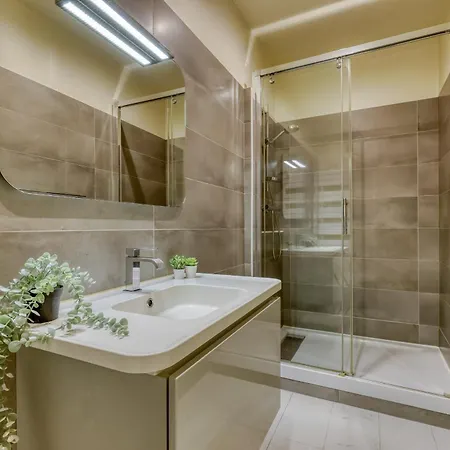Gorgeous And Large Flat In The Heart Of 09 * Parigi
