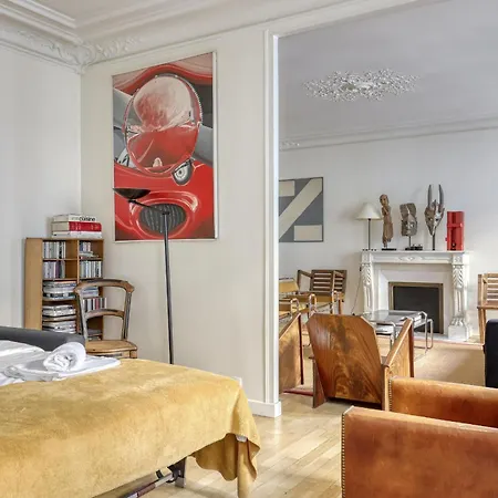 Gorgeous And Large Flat In The Heart Of 09 Appartamento